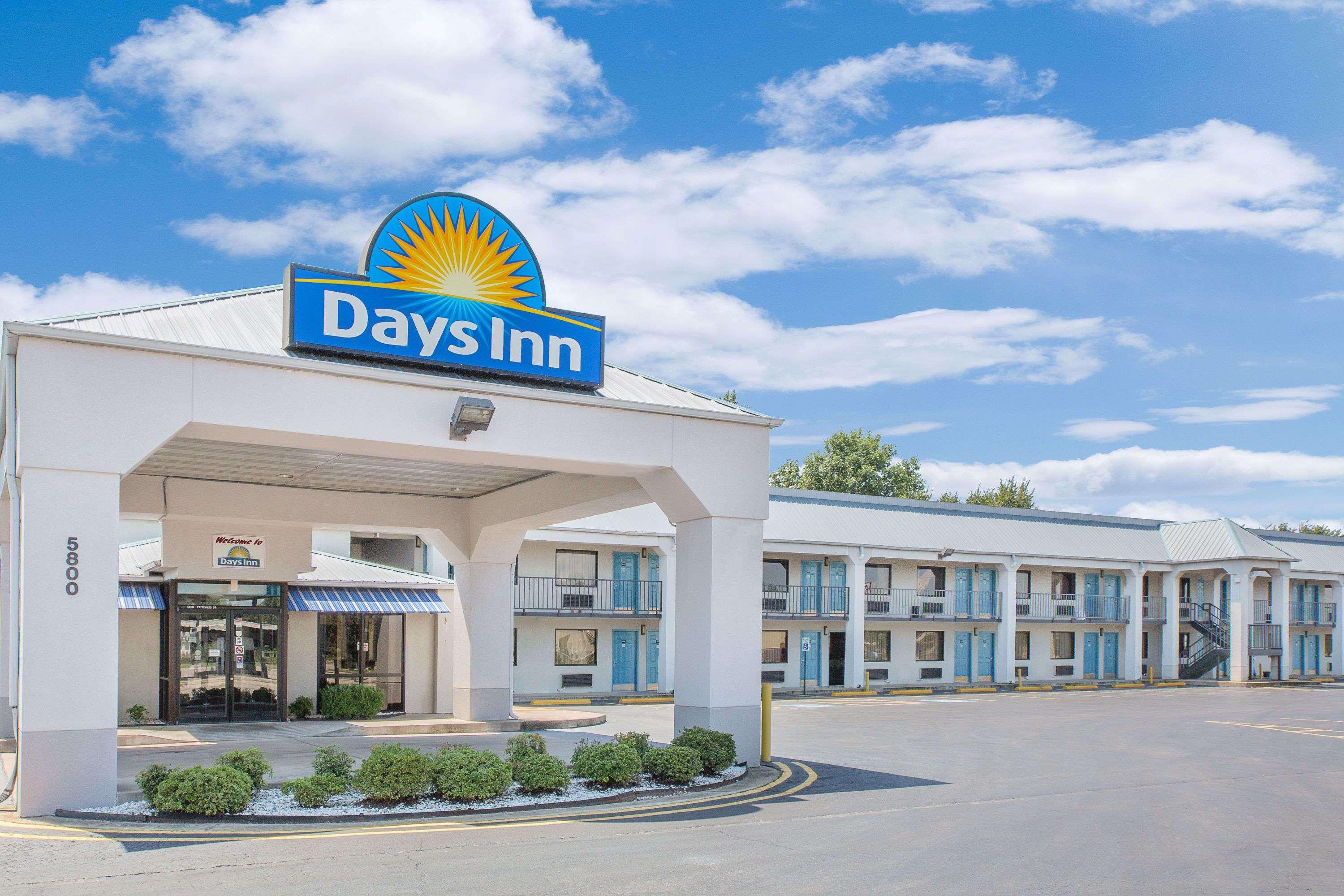 Days Inn By Wyndham N Little Rock East North Little Rock Exterior photo